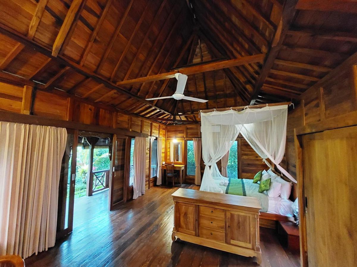 Shivananda Antique Villas By Eps Ubud  Exterior photo